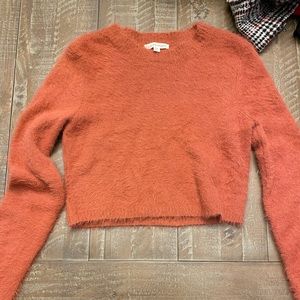 Peach fuzzy cropped sweater